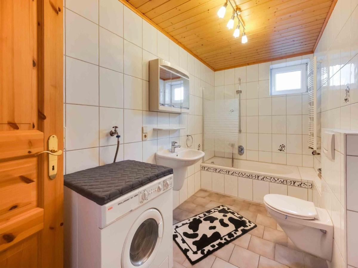 Holiday Home In The Eifel-Mosel With Garden Roes Екстериор снимка